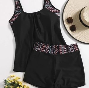 Women's Plus Size Geometric Print Swim Suit 3X